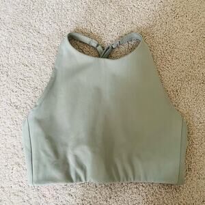 Girlfriend Collective Green High Neck Criss Cross Back Sports Bra (XS)